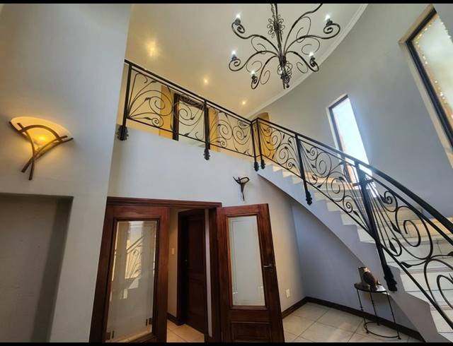 4 BEDROOM HOUSE FOR SALE IN SUNWARD PARK